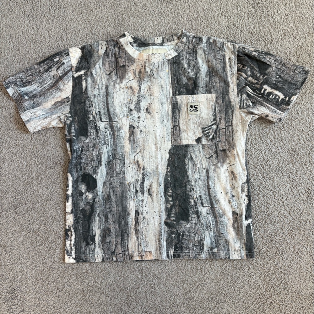 Gray Graphic T-Shirt